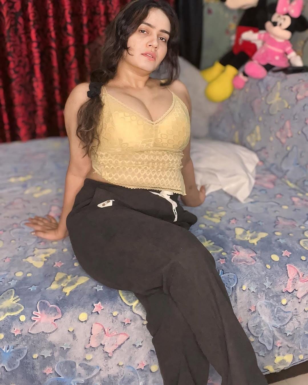 Surat Escort Service