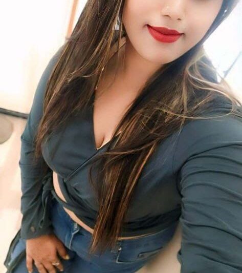 Find Ample Romance And Elegance With Charming Women Of Jaipur Escort Service